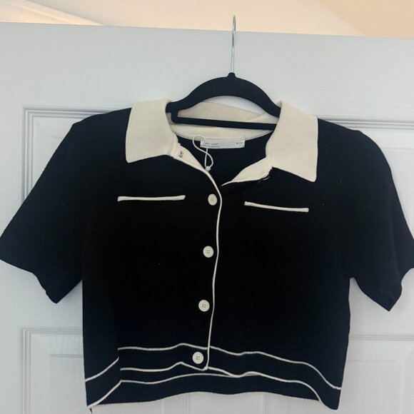 OAK + FORT - CROPPED KNIT CONTRAST TRIM TOP - XS - Picture 1 of 4